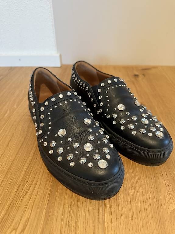 Scarpe da donna: Givenchy Schuhe Leder Espadrilles – Usato da Lengwil venduto da alchuina 1