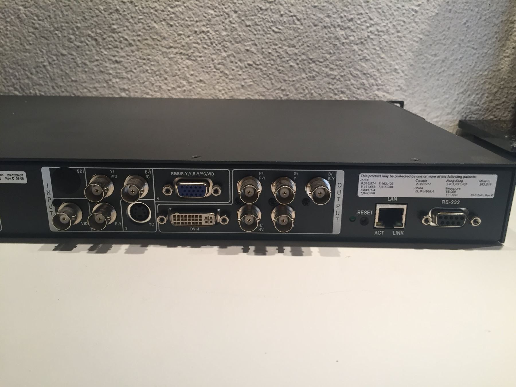 Lettore multimediale & Streamer: Extron DVS304 DVI A Video/RGB Skalierer – Usato da Mellingen venduto da Browser67 5