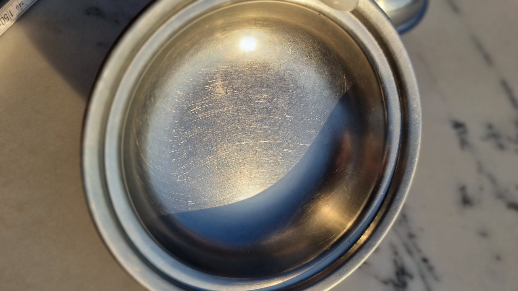 Ciotole: Schale mit Deckel aus Metall 16 – Usato da Wald ZH venduto da Martin79 4