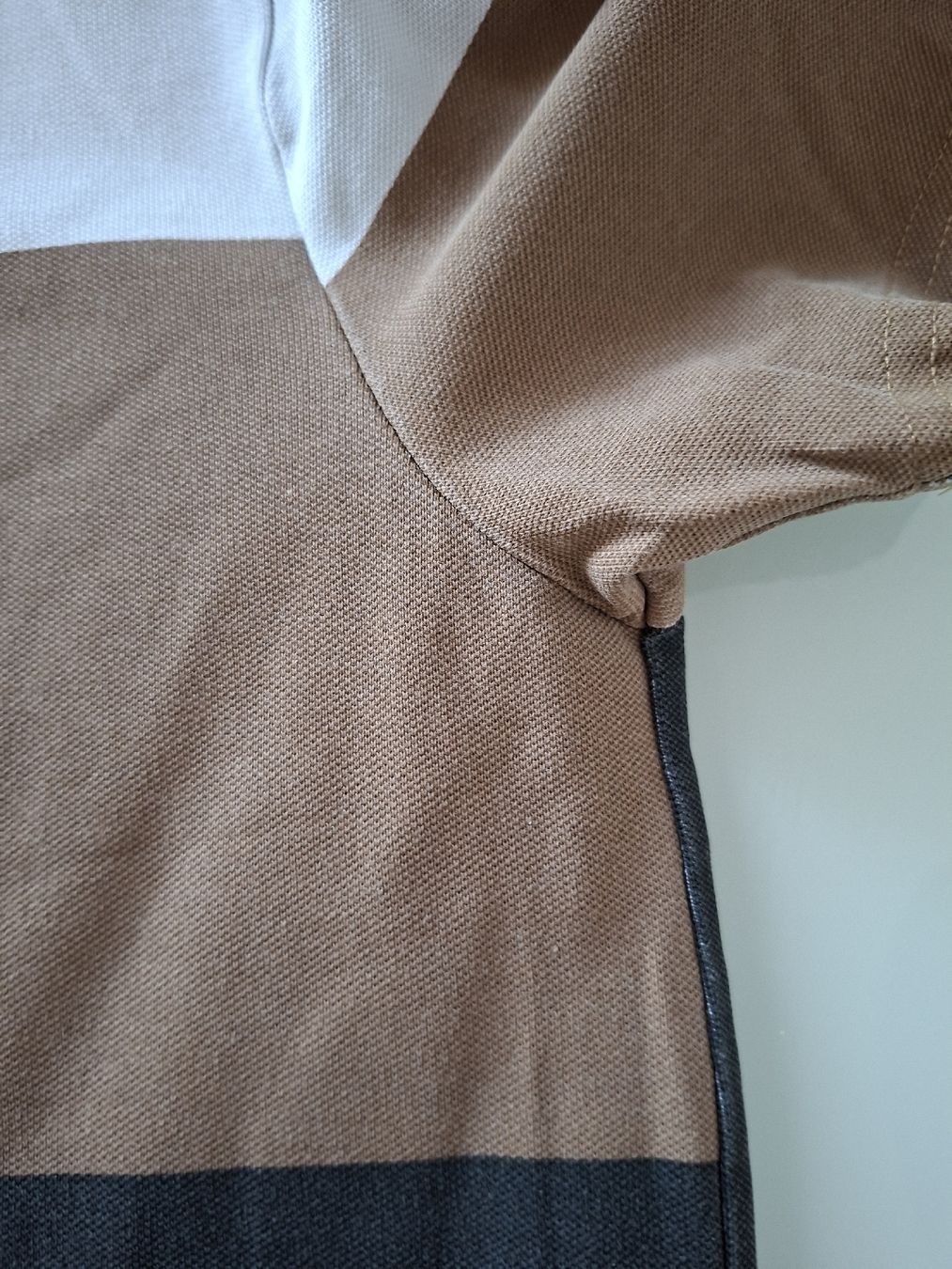 Hugo Boss Magliette Polo: Polo BOSS homme rayé multicolore, taille M, 16 – Usato da Renens VD venduto da ser_j2fn 5