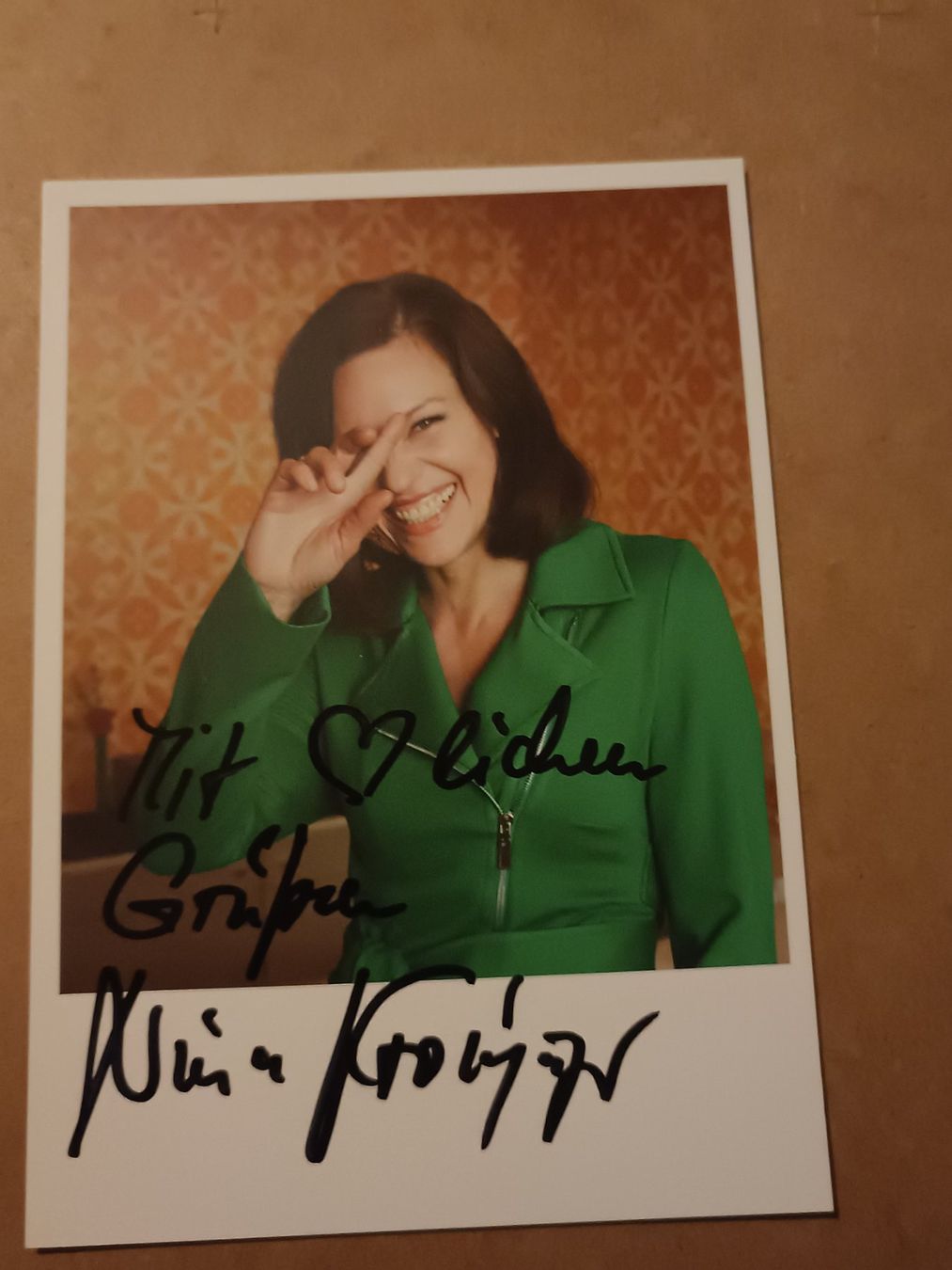 Autogramme: Nina Kronjäger - Handsigniert Autogrammkarte – Gebraucht aus Menziken von Artographs
