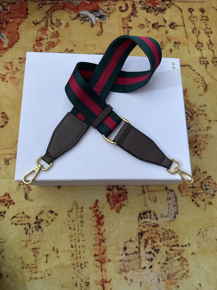 Altro in  Abbigliamento & Accessori: Fashion long strap – Nuovo (secondo la descrizione) da Heimberg venduto da Sabe_Frau 1