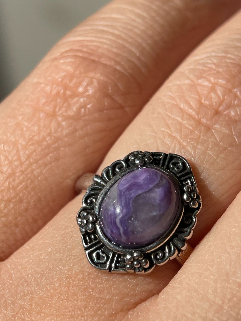 Ringe: Vintage-Ring mit Charoit Verstellbar – Neu und originalverpackt aus Schiers von sisikristall 2