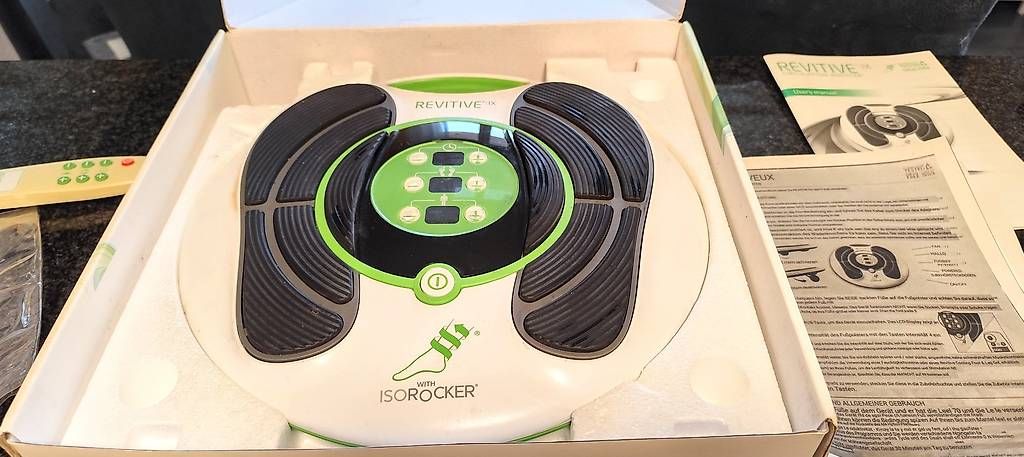 Pedicure: Revitive IX Durchblutungs-Stimulator Komplettset – Usato da Gersau venduto da irenja