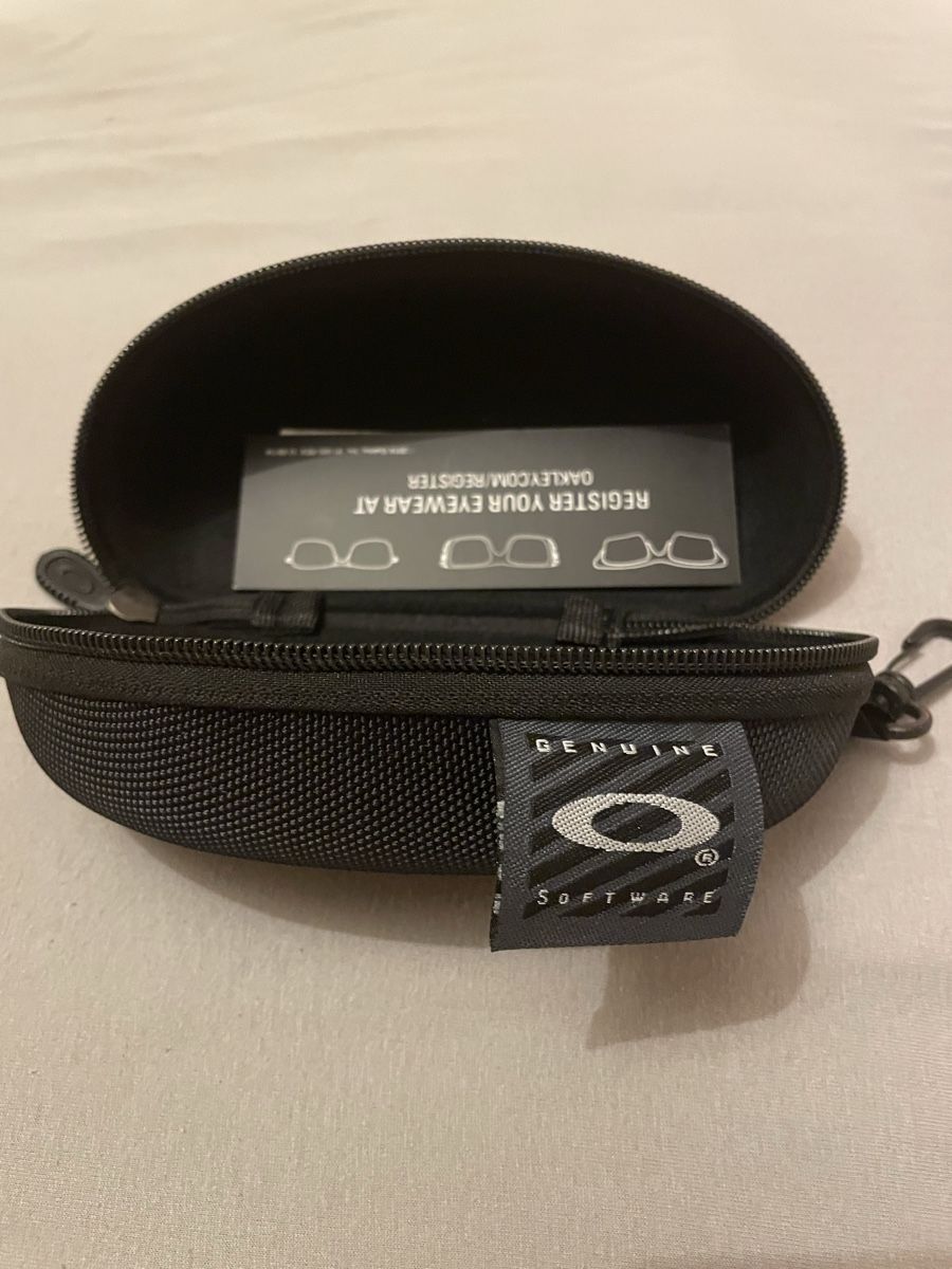 Oakley Occhiali & Lenti: Oakley Vintage Brille - Gebraucht – Usato da Kehrsatz venduto da tim_jt86 2