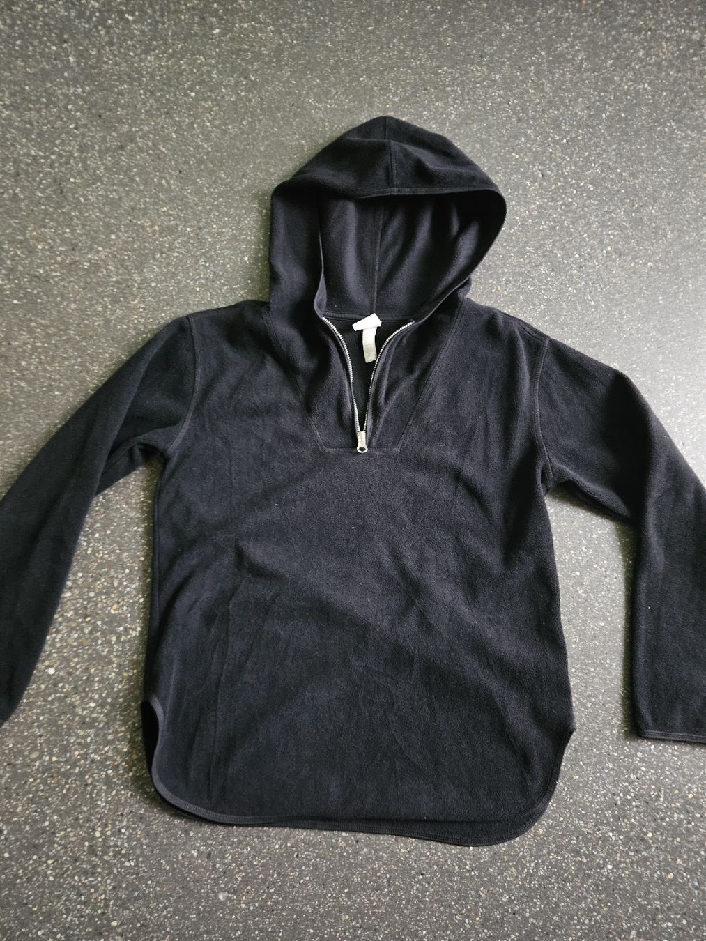 H&M Maglioni & Felpe: H&M  Pullover mit Kapuze schwarz Grösse XS – Nuovo (secondo la descrizione) da Anwil venduto da moosmat 3