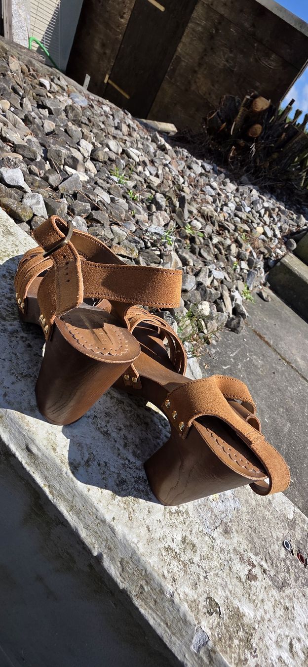 Scarpe da donna: Sandallette – Nuovo (secondo la descrizione) da Schüpfen venduto da Edelprinz 1