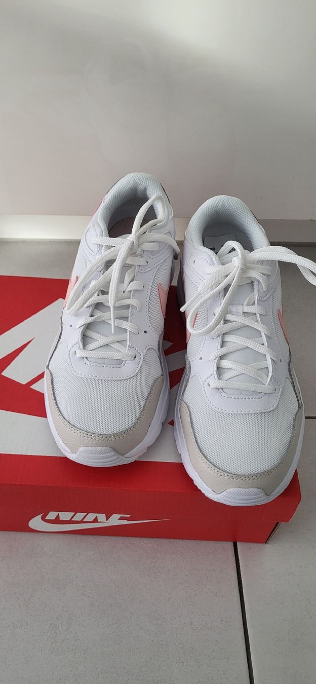 Nike Scarpe da donna: Nike AIR Gr.38 – Nuovo e nell'imballaggio originale da Thierachern venduto da Anastasia123 1