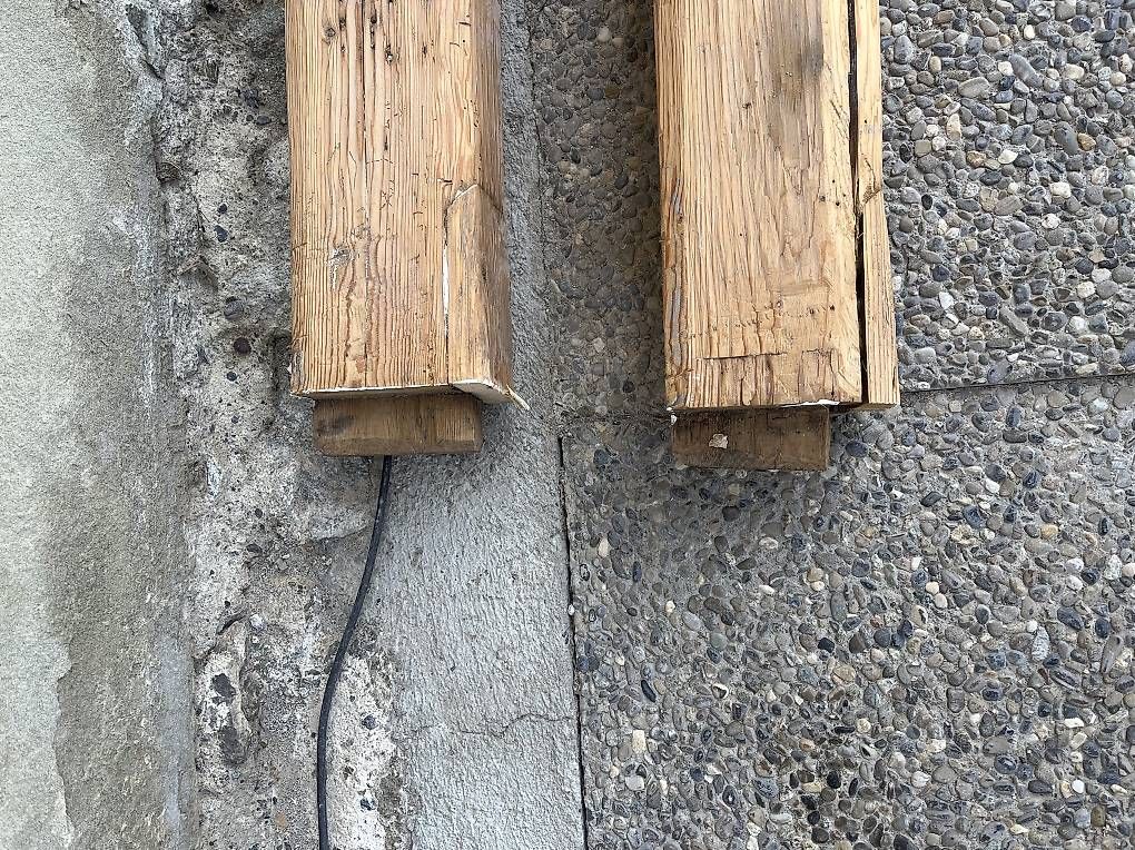 Holzartikel: Altholzbalken – Gebraucht aus Tägertschi von Oktagon62 2