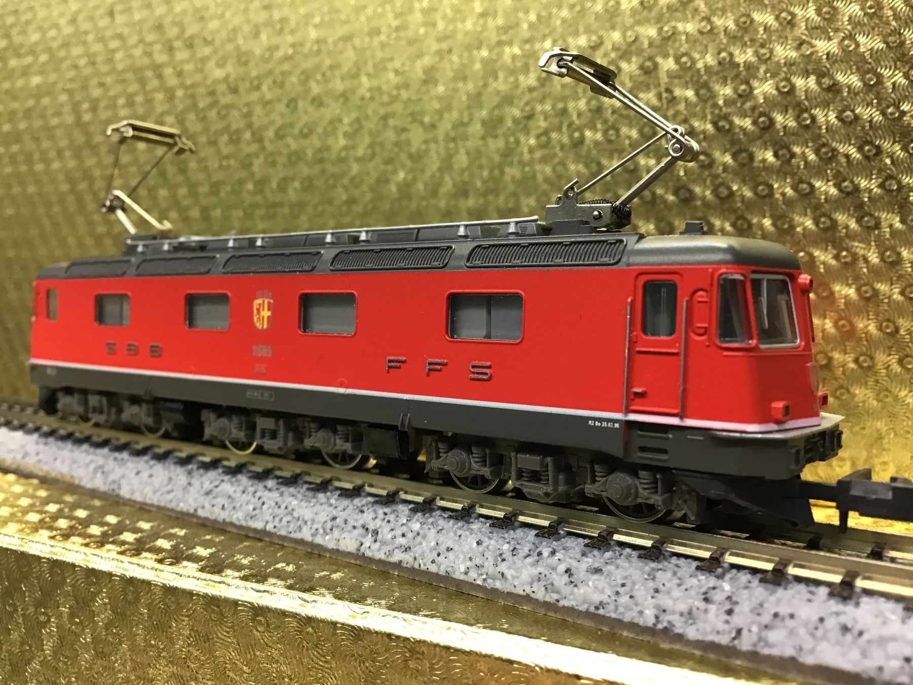 Kato Modellini di ferrovie: DIGITAL KATO RE 6/6 11685 N – Usato da Männedorf venduto da Modellbau-wyss