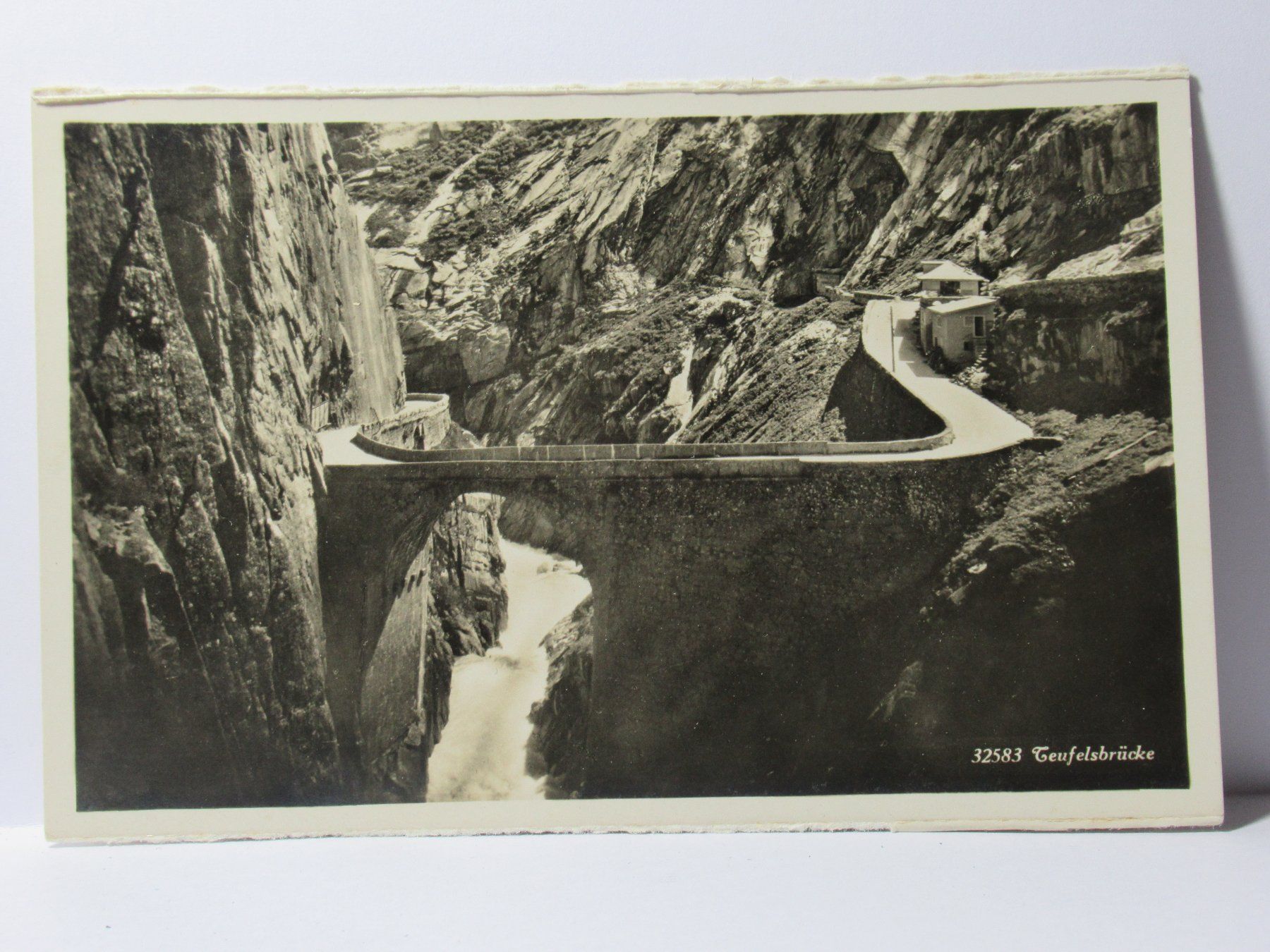 Cartes postales: Teufelsbrücke – Neuf (Voir description) à Grenchen par Bluemchen1900