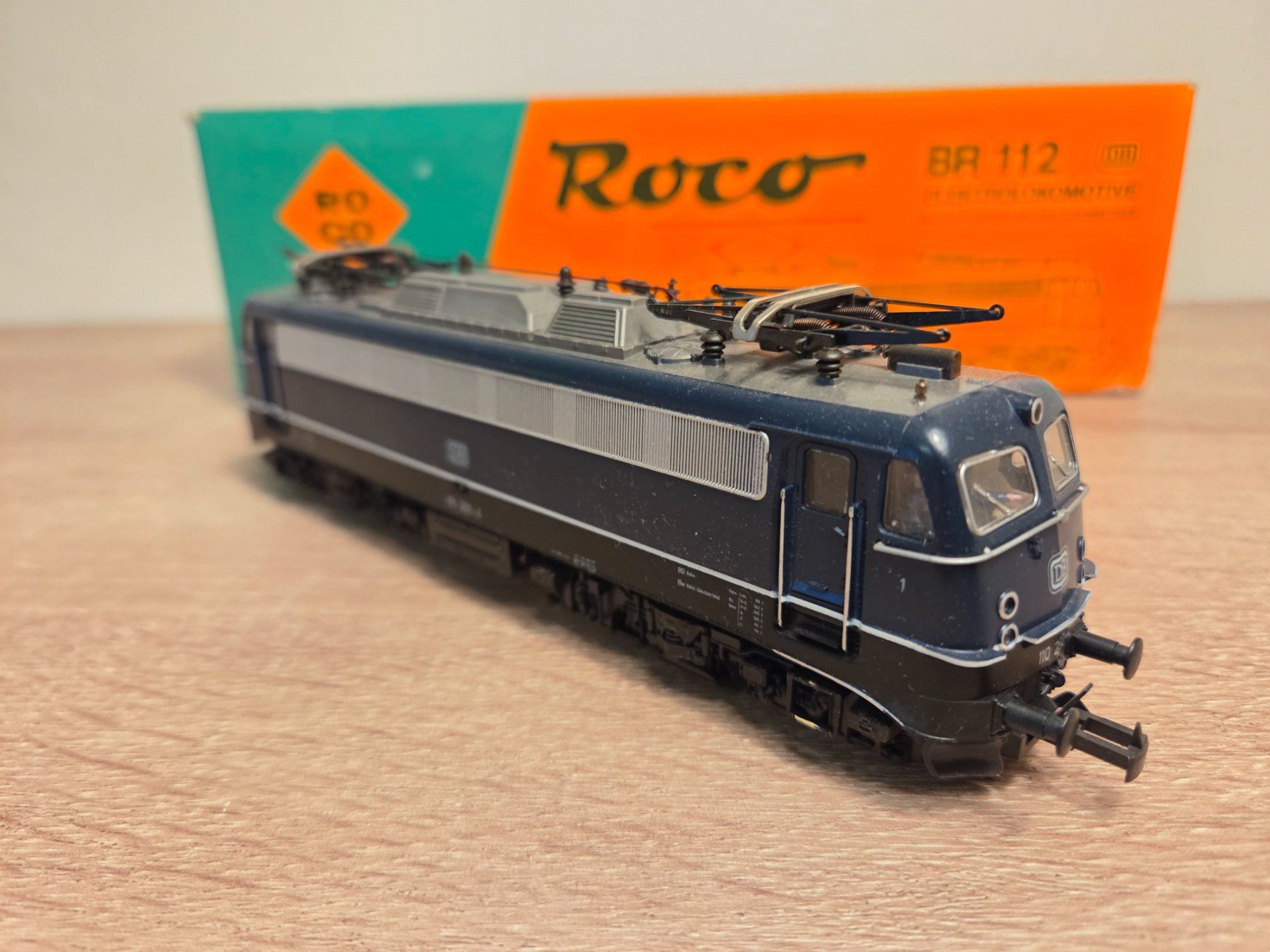 Roco Modellini di ferrovie: Roco 14138S E-Lok BR 112 DB H0 – Difettoso da St-Aubin-Sauges venduto da Lo_Go 3