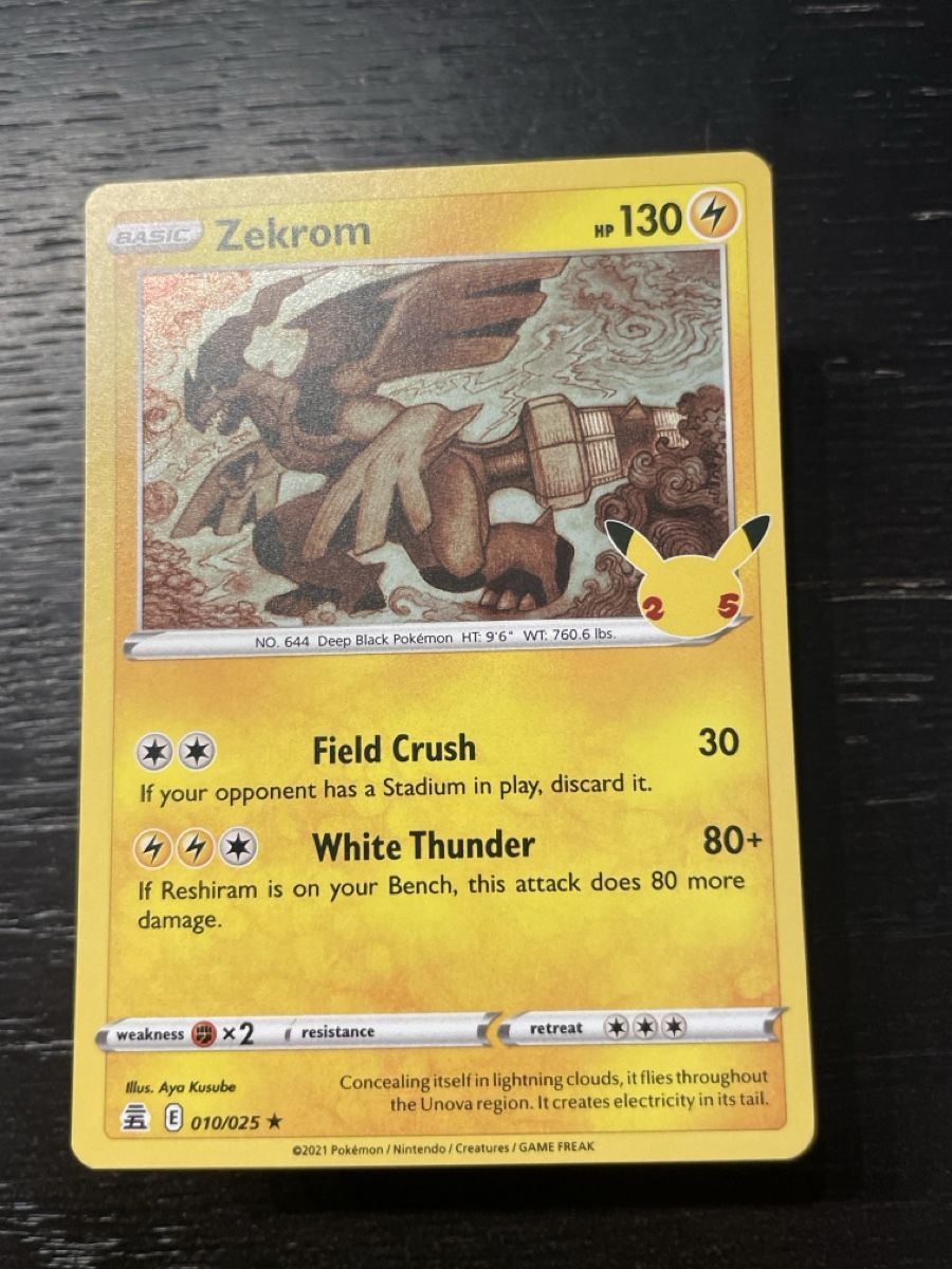 Pokémon Cartes à collectionner: Pokemon Zekrom celebrations 010/025 holo – D'occasion à Hugelshofen par Suimosa
