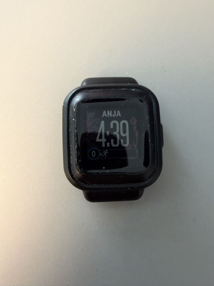 Garmin Smartwatch: GARMIN vivofit jr.3 – Usato da Berikon venduto da spaeck82 2