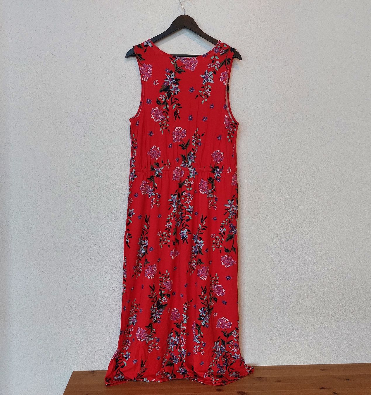 Vestiti: Rotes Kleid mit Blumenmuster, ungetragen! – Nuovo (secondo la descrizione) da Effingen venduto da roe_7mb7 1