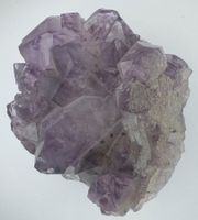 Tranche de géode d'améthyste 8x7x5 cm