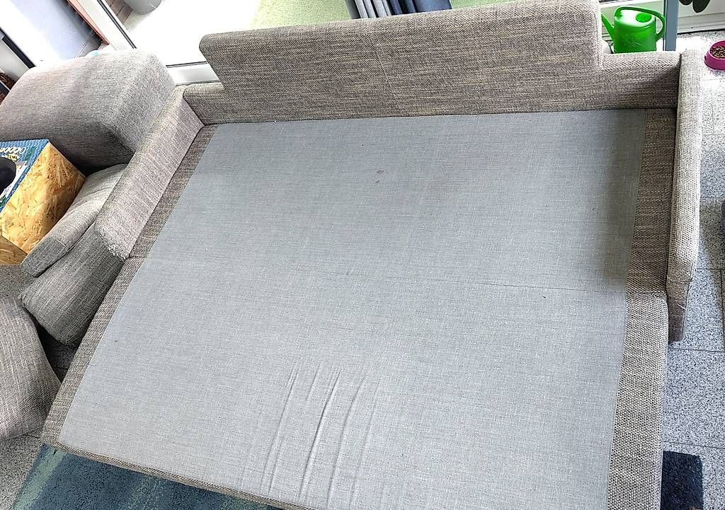 Divani: Canapé gris convertible 2-3 places – Usato da Attalens venduto da fla_2scj 1