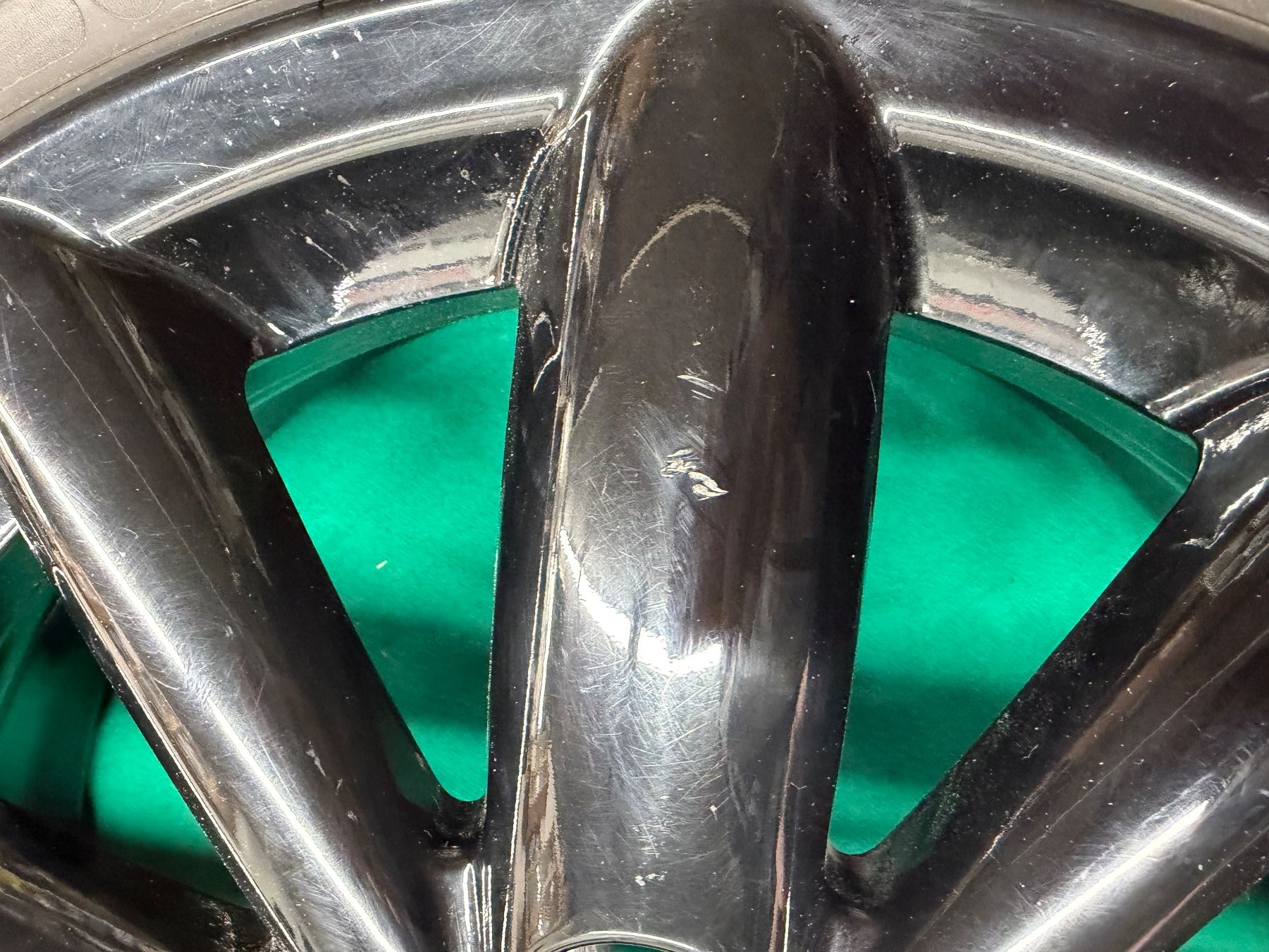 Cooper Cerchioni: Mini Cooper S 3 door Komplett Räder – Usato da Langenbruck venduto da Baerenwiler 9