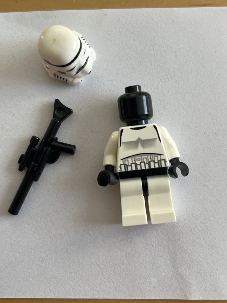 Statuette: LEGO Star Wars Imperial Stormtrooper – Usato da neuenhof venduto da cocoros 2