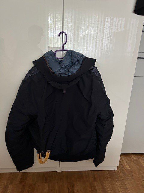 Parajumpers Giacche: Parajumpers Winterjacke – Usato da Stäfa venduto da Myricardo7 2
