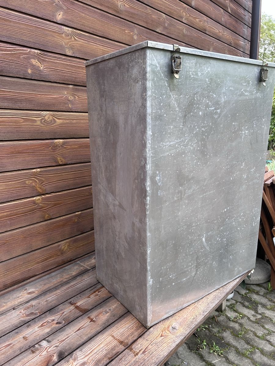 Casse di trasporto: Alubox Werkzeugkiste – Usato da Burgistein venduto da Franks-Design 2