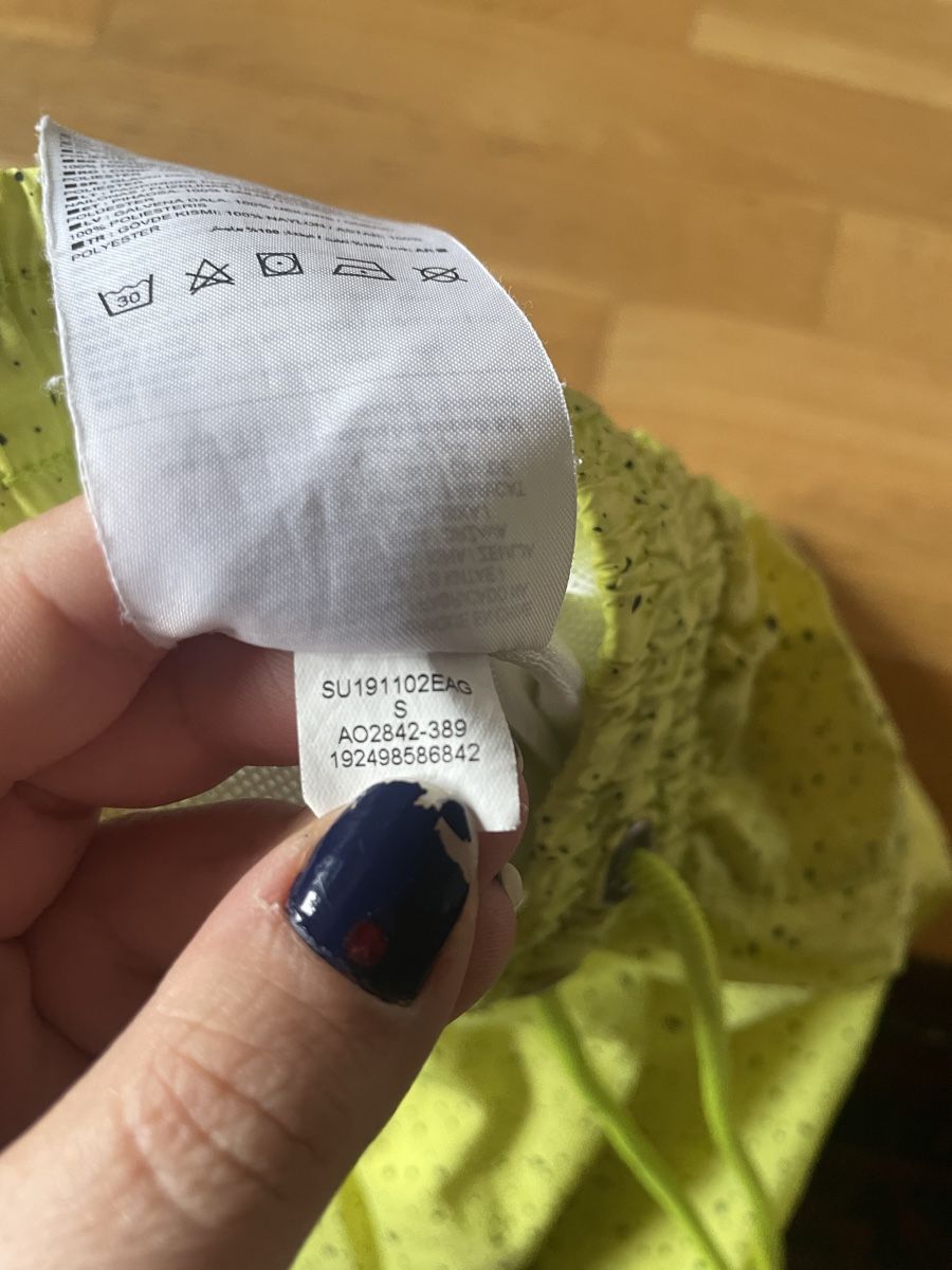Nike Costumi da bagno: Neongelbe Badehose Jordan Air S – Usato da Biel/Bienne venduto da mary.sin 4