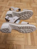 Sandales beige Timberland t.38.5