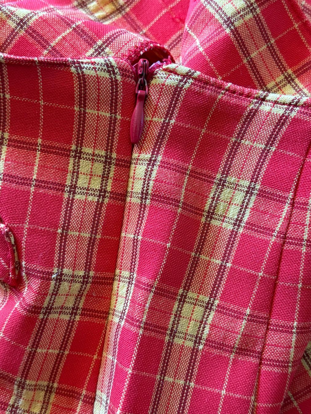 Pantaloni: Karo-Shorts Sommer Gr. 38 – Usato da Genève venduto da Livsonman 2
