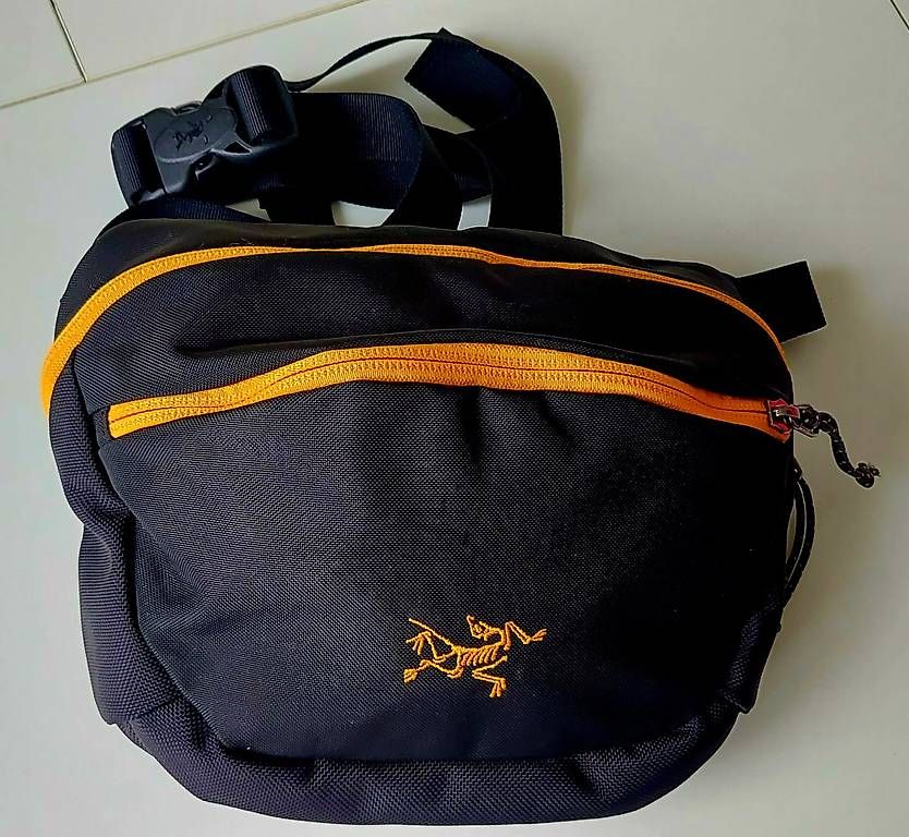 Arcteryx Taschen: Arcteryx Mantis 1 Bauchtasche – Gebraucht aus Gwatt (Thun) von ARC_TERYX