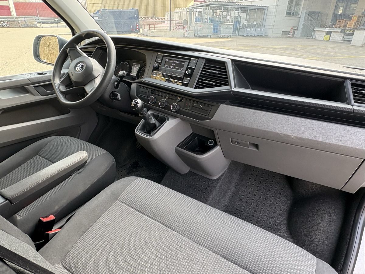 VW Automobili: VW T6.1 2.0 TDi 9 Platz – Usato da Schlieren venduto da sel_njb8 4