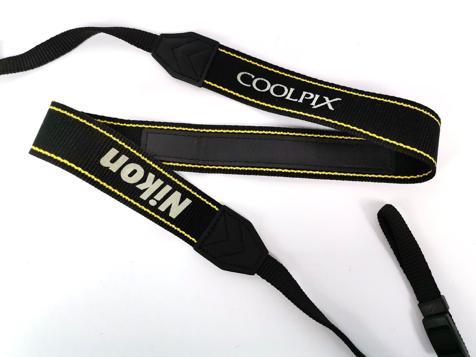 Kletterausrüstungen: NIKON Coolplix Kamera-Tragegurt – Neu (gemäss Beschreibung) aus Schaffhausen von Restwert_SH 3