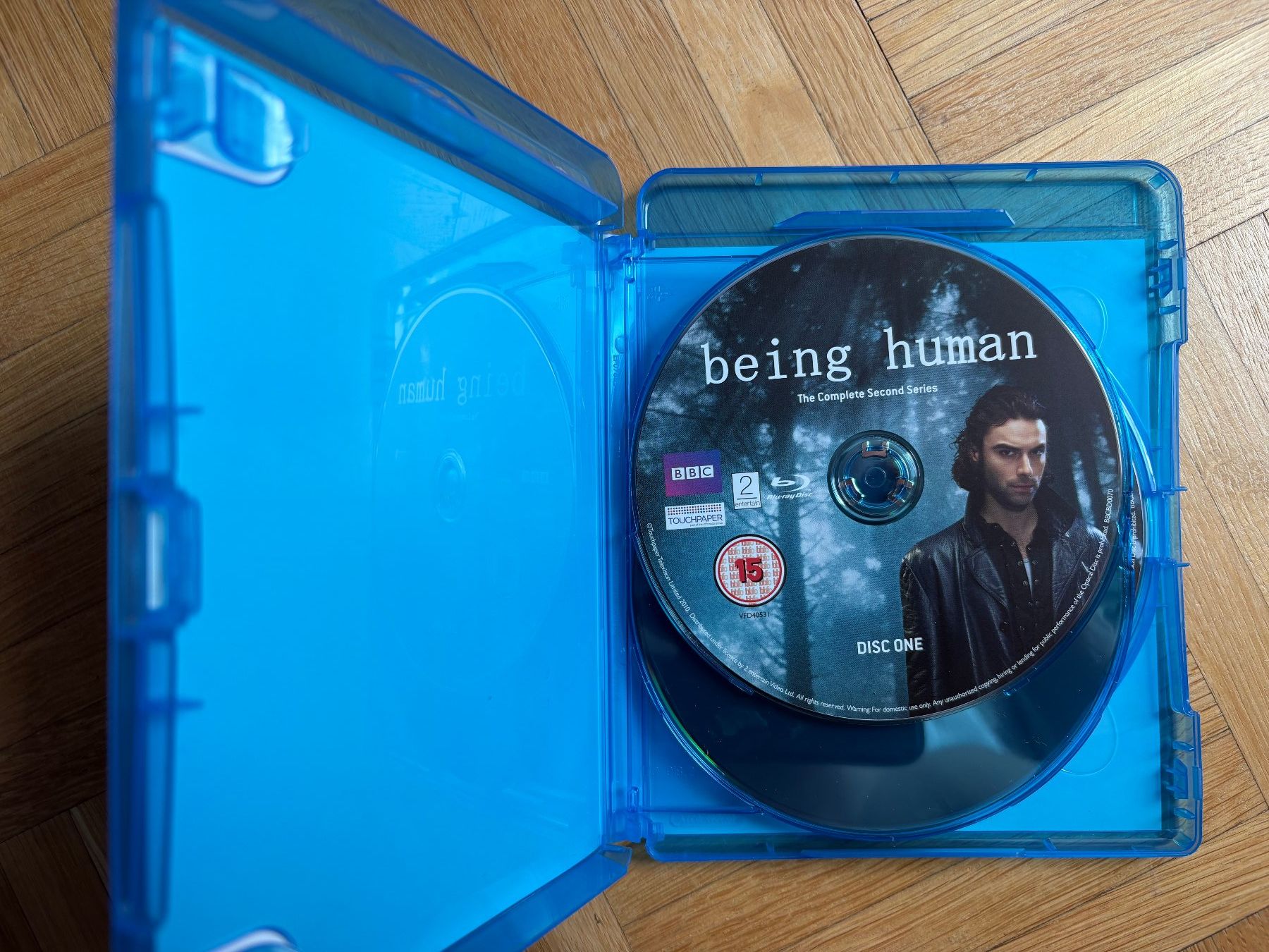 Tous les DVDs: Being Human - Complete First and Second Season - Blu-ray – D'occasion à Zürich par Malcom 4
