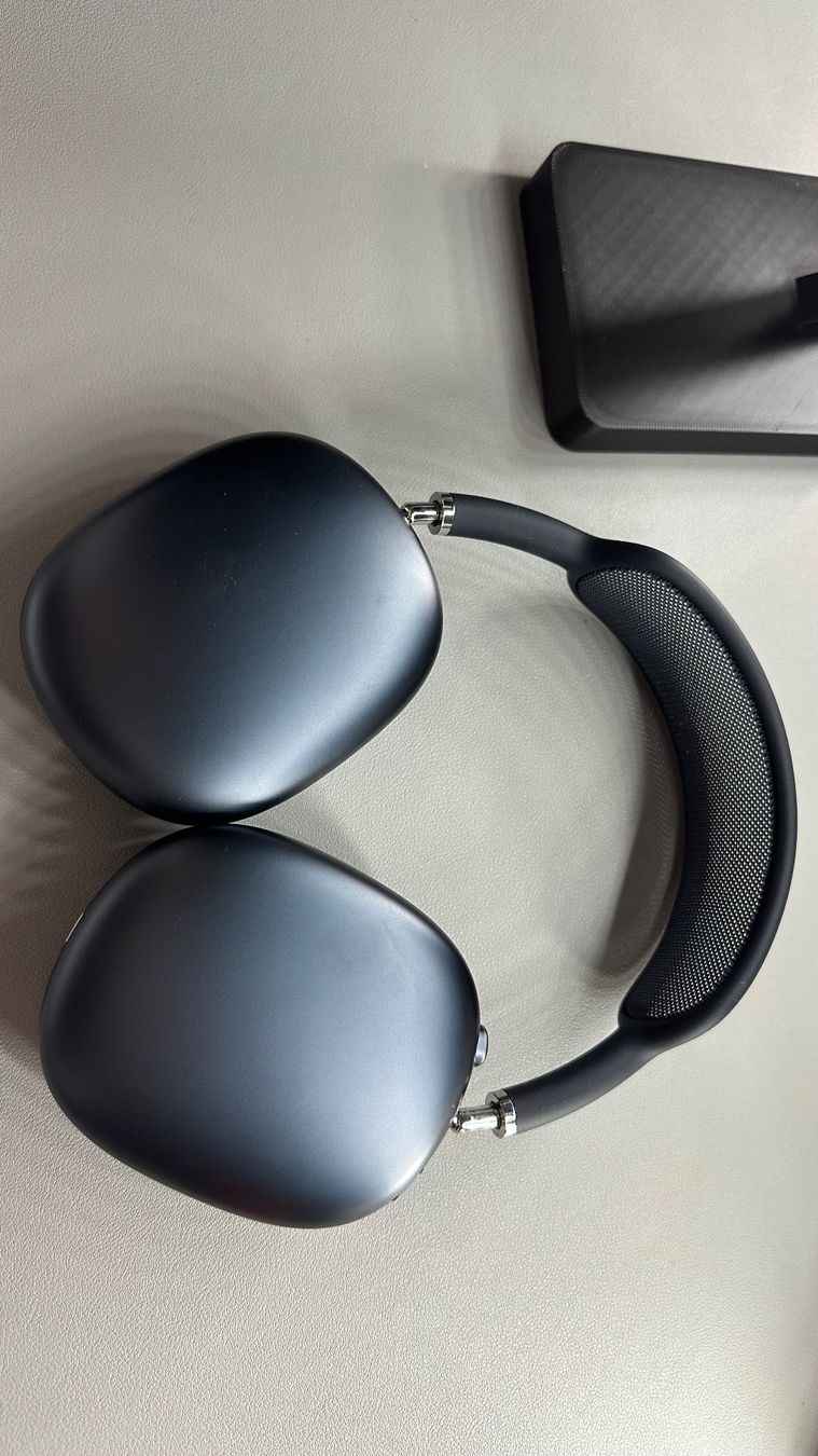 Apple Cuffie: Casque Apple AirPods Max Noir - État Impeccable – Nuovo e nell'imballaggio originale da La Chaux-de-Fonds venduto da Amse. 1
