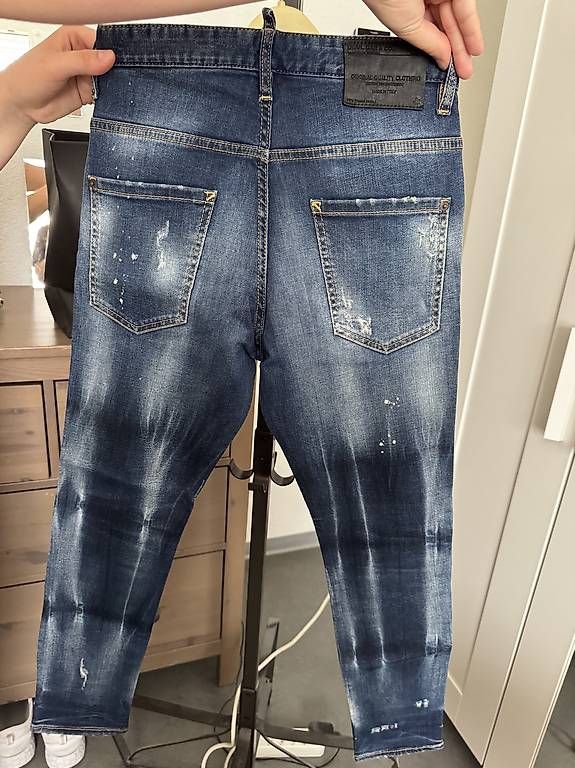 Jeans: Dsquared2 Jeans – Gebraucht aus St. Gallen von gom_cp6k 1