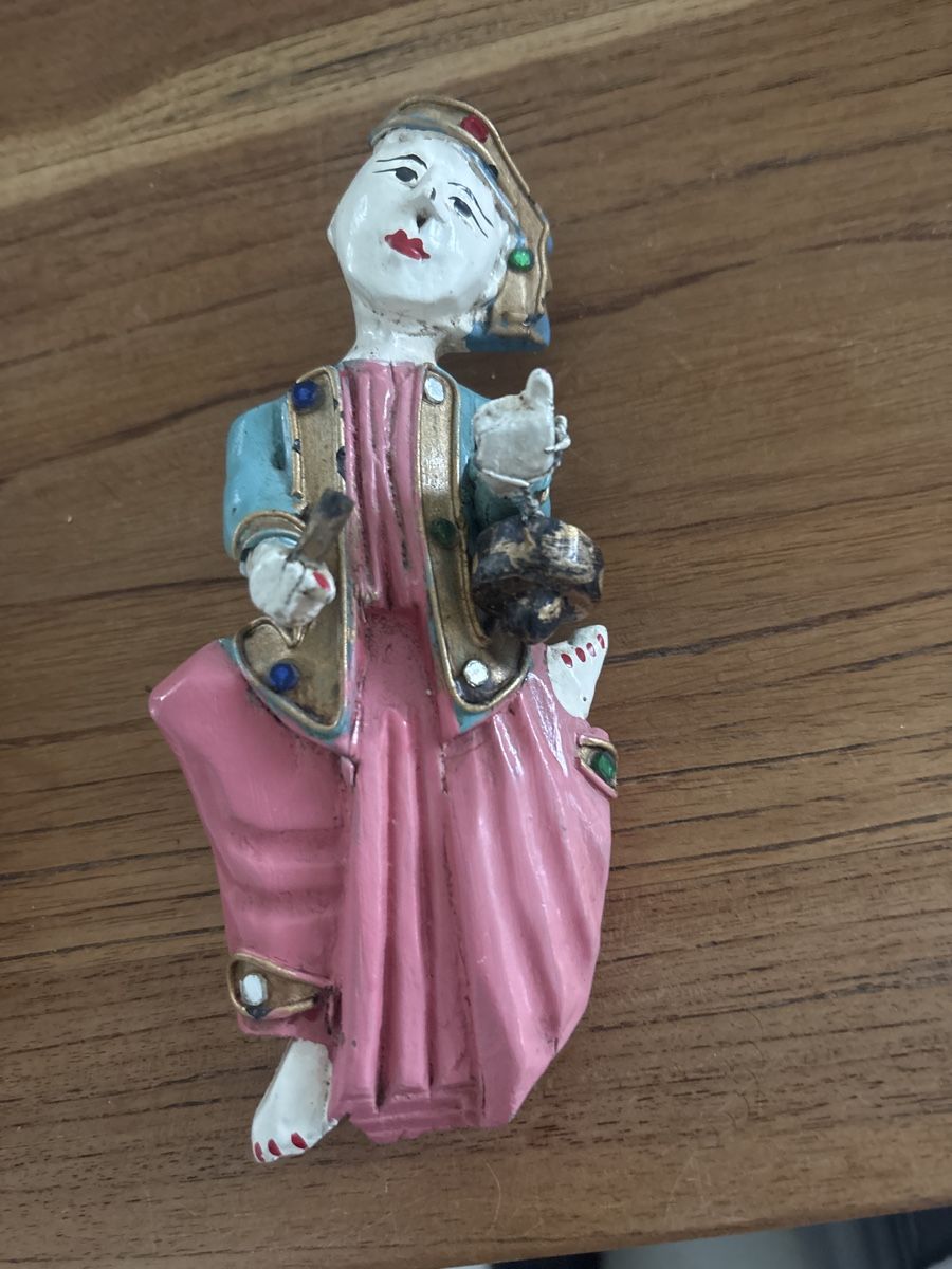 Figurines: Holzfiguren Japan oder China – D'occasion à Kriens par Wundertuete17 2