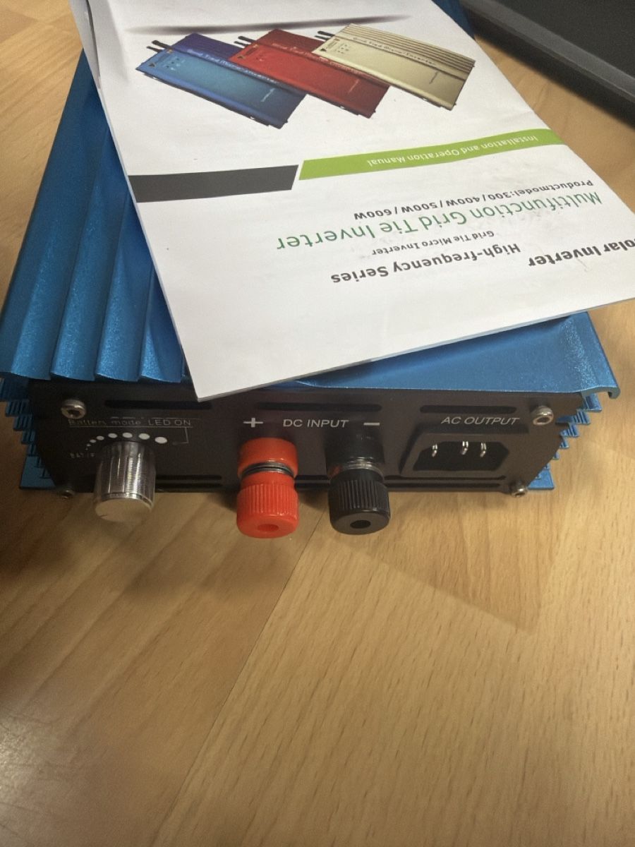 Inverter: Grid Tie 12v einspeise wechselrichter – Usato da Hergiswil LU venduto da mechutaume 1