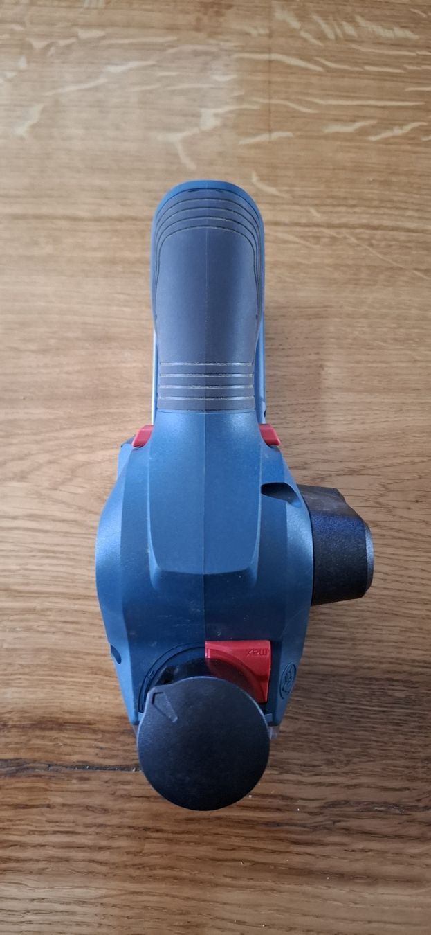 Bosch Tutti gli attrezzi: Bosch GHO 12V hobel, Professionell – Usato da Guntershausen venduto da Jtattoo 1