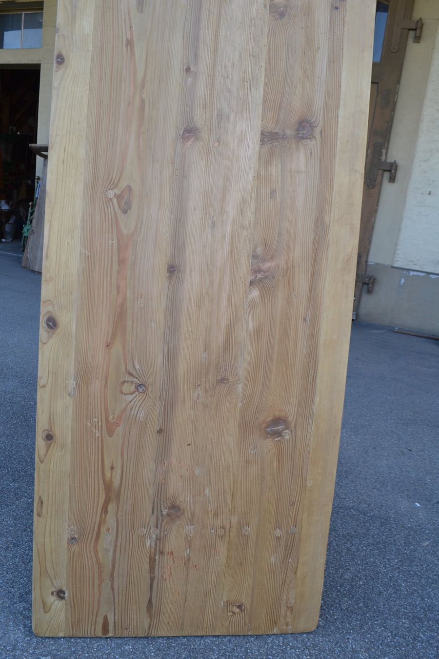 Tavoli: Antiker Langer Breiter Restaurierter Tannentisch – Usato da Wil SG venduto da Athi 8