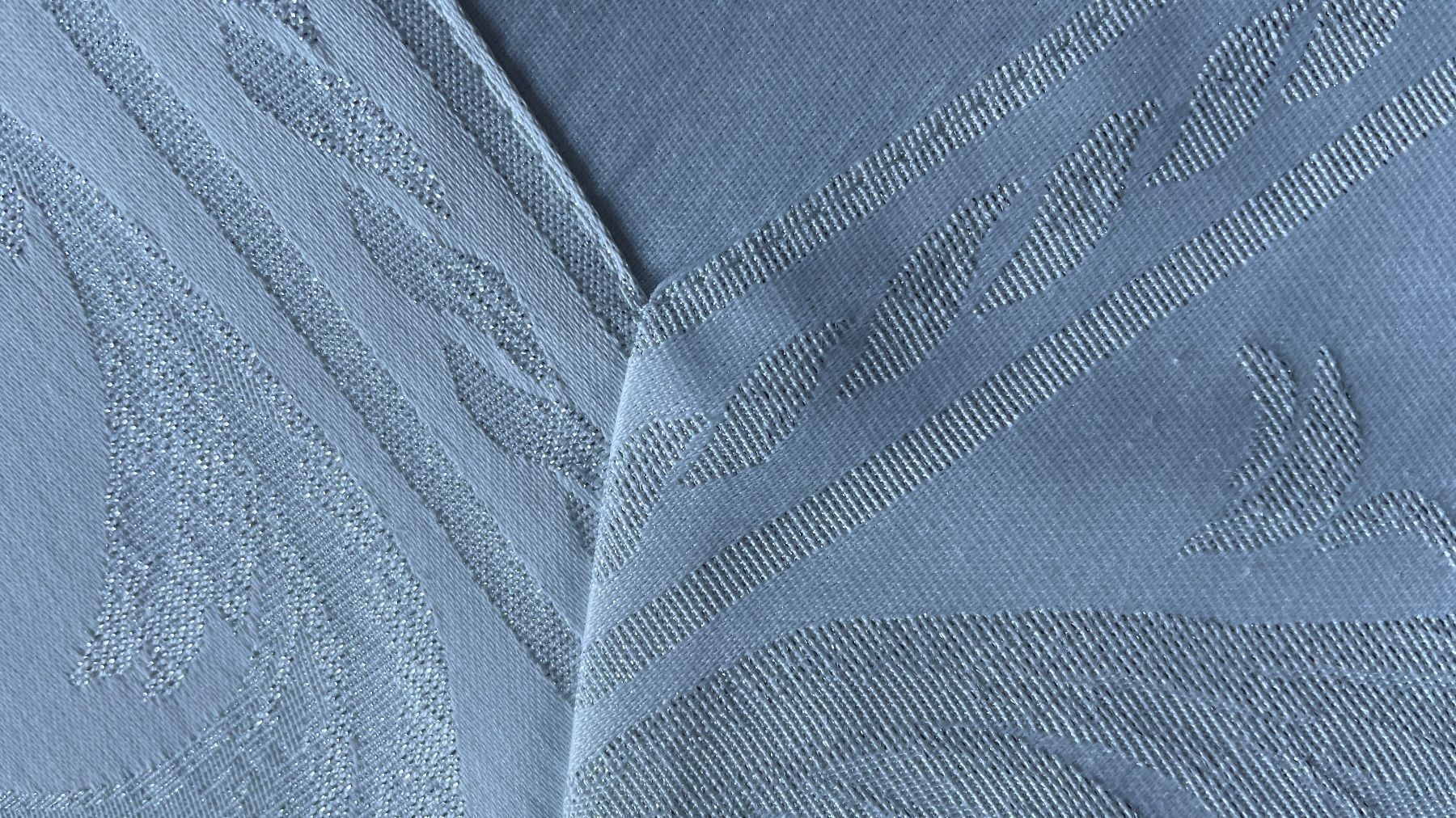 Sonstige Tischwäsche: Tischdecke schneeweiss silber 99 x 99 cm – Neu (gemäss Beschreibung) aus Birsfelden von Nic21 7