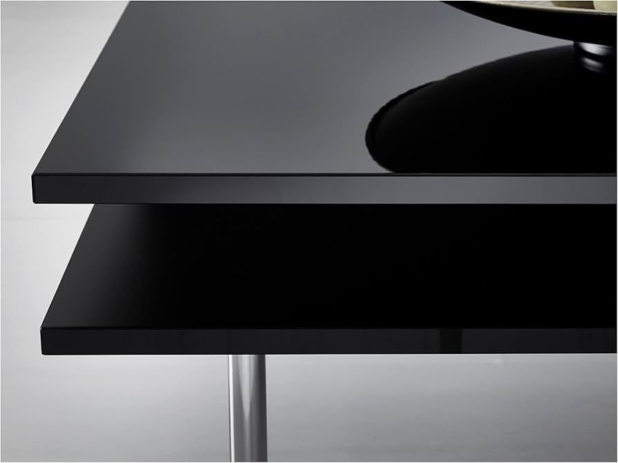 Ikea Tavoli: Glossy Black Coffee Table - Modern Chic for Your Home! – Usato da Kriens venduto da sar_c22z 2