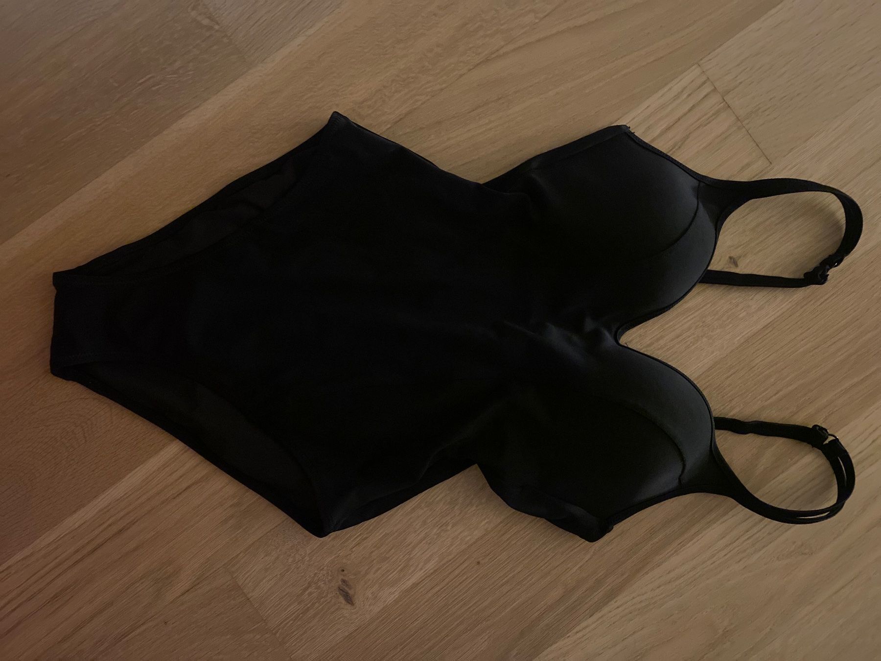 Costumi da bagno & Bikini: Badeanzug schwarz – Usato da Alchenstorf venduto da ann_ppl8 7