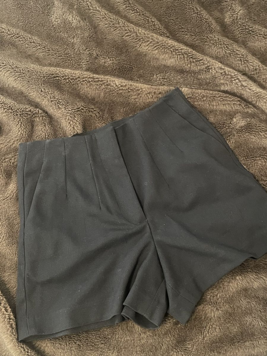 Pantaloni: Shorts 32 – Nuovo (secondo la descrizione) da St. Gallen venduto da web_r57v