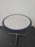Tables pliables rondes