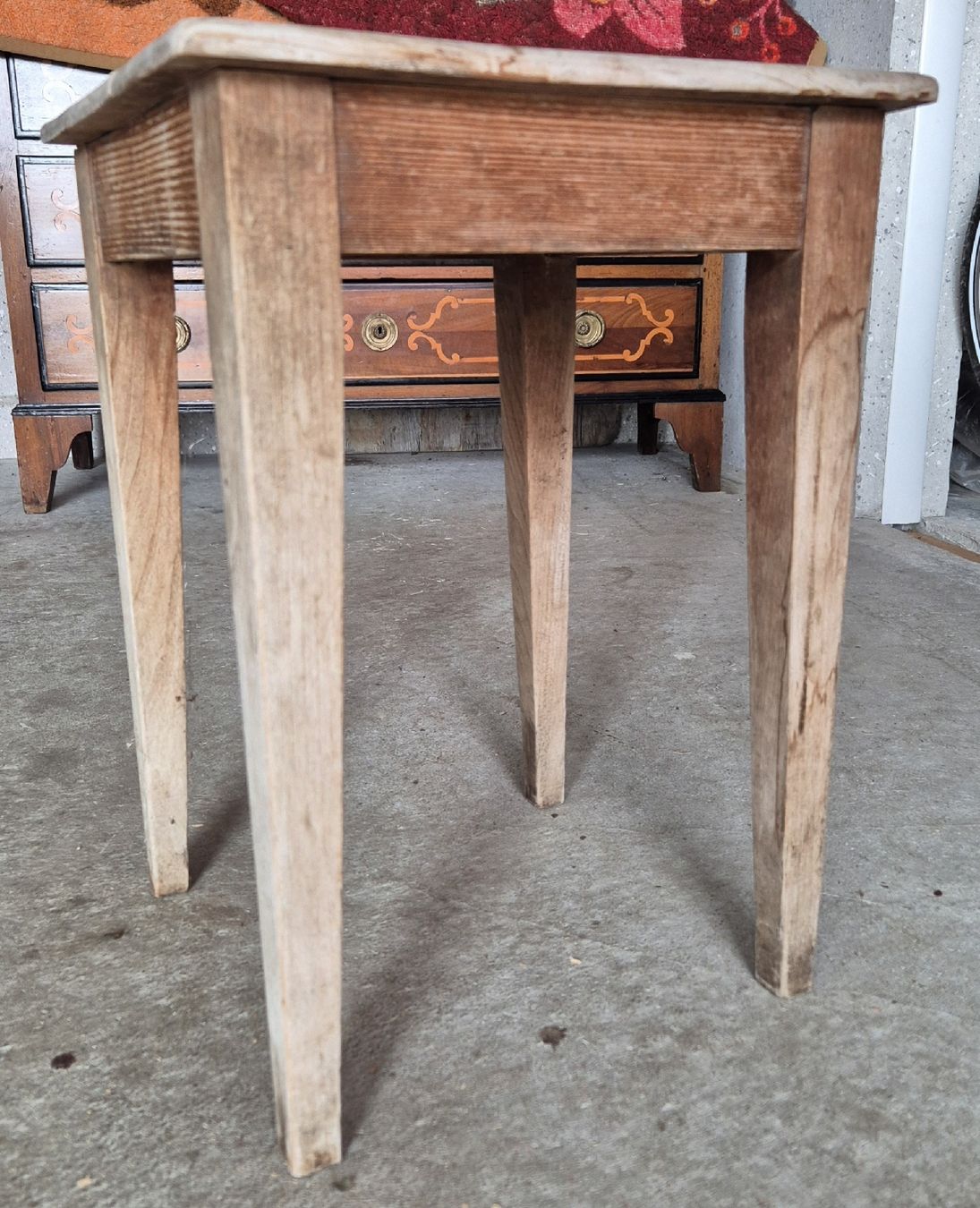 Chaises: Höcker, antik – D'occasion à Vilters par Fleiflomi