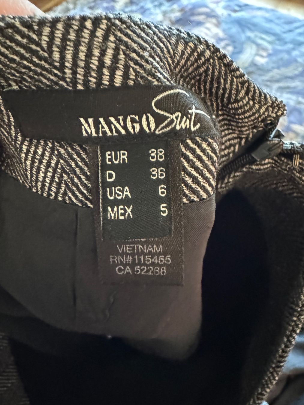 Mango Completi & Tailleur: Frauenanzug, Grau/Schwarz, Grösse 36 – Usato da Rapperswil BE venduto da NickiEdge 4
