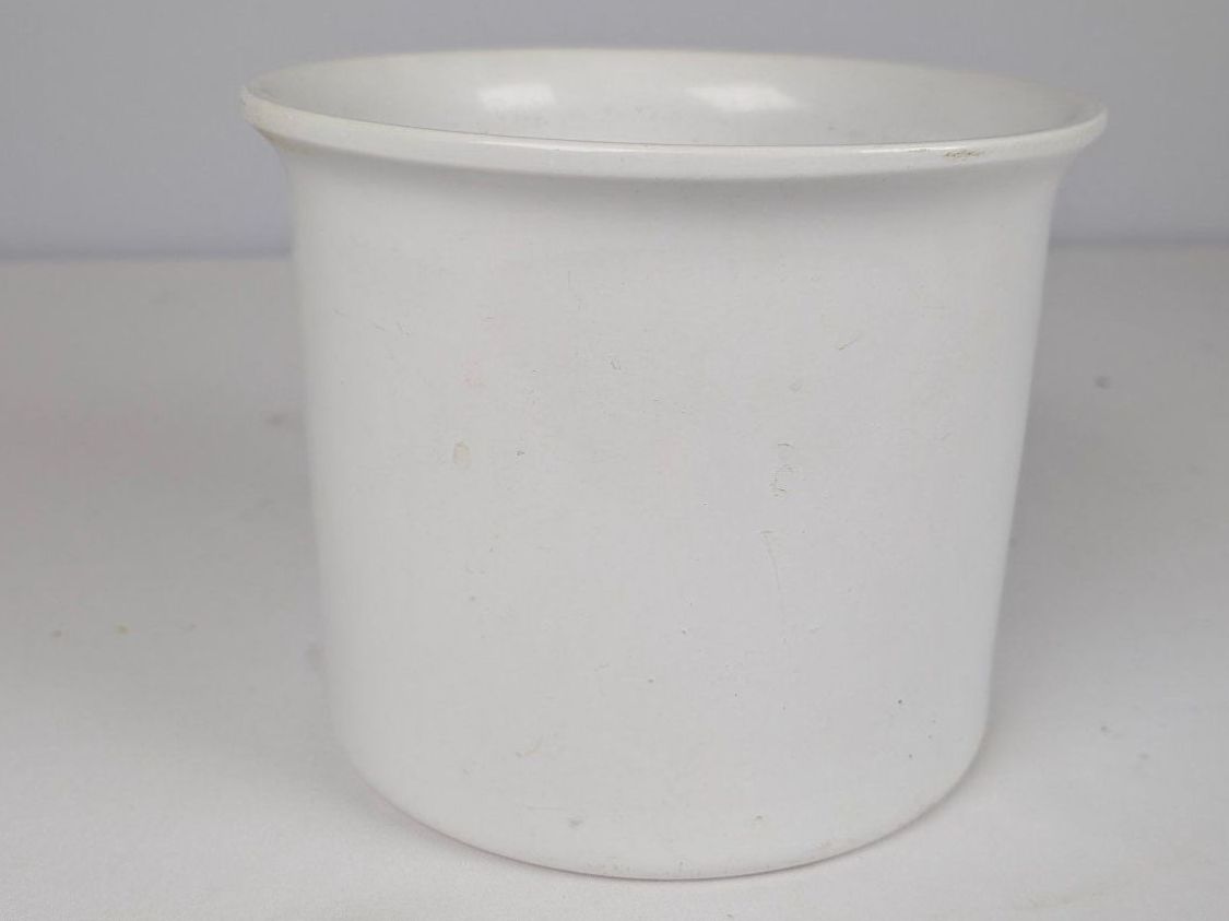 Vasen & Gefässe: Weisse Keramik Vase – Gebraucht aus Wettingen von Wendemarket