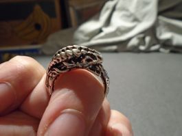 Ring Grösse 12, silberfarbig/schwarz, Echse