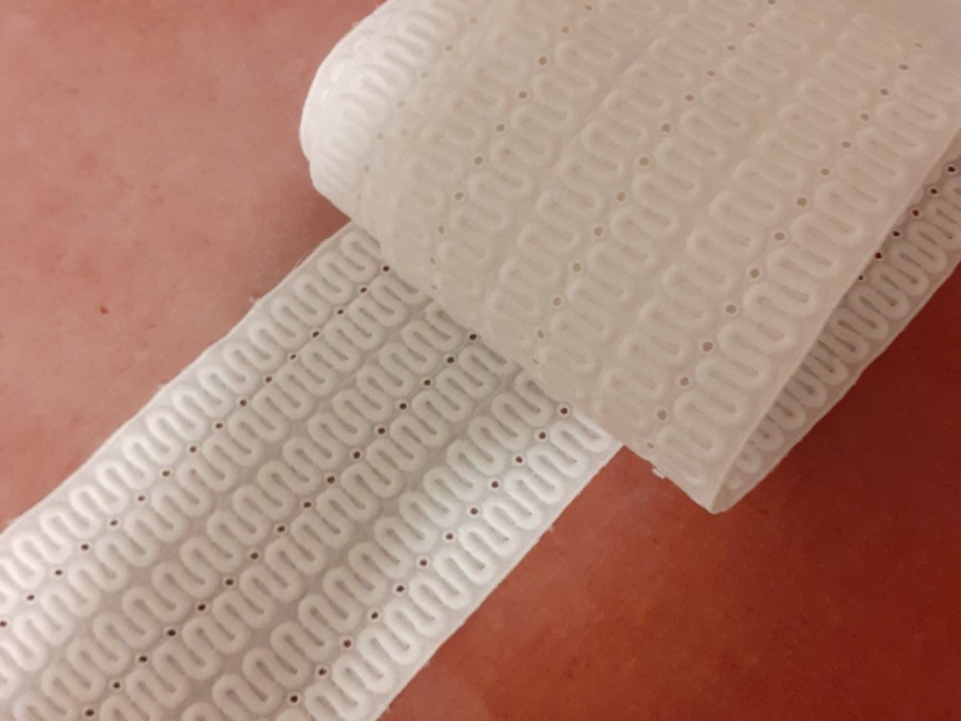 Tessuti: Dentelle - Spitzen - CHF 5.- / meter – Nuovo (secondo la descrizione) da Zuerich venduto da lichti
