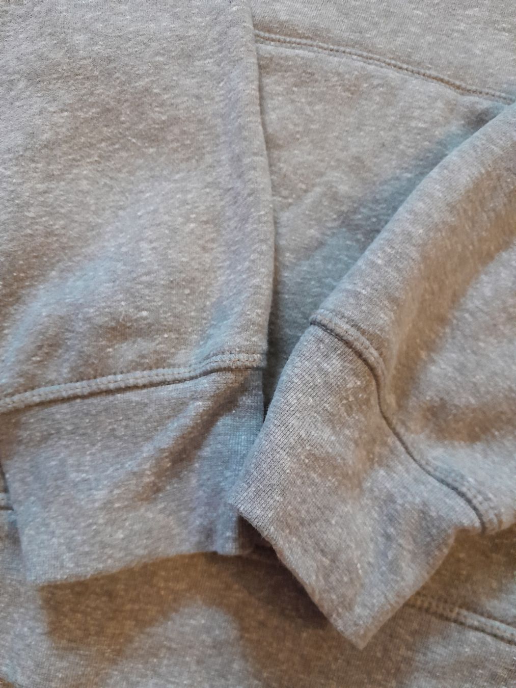 Jack & Jones Pullover & Sweatshirts: Pull à capuche Jack&Jones gris chiné - Taille M, – Gebraucht aus Renens VD von ser_j2fn 2