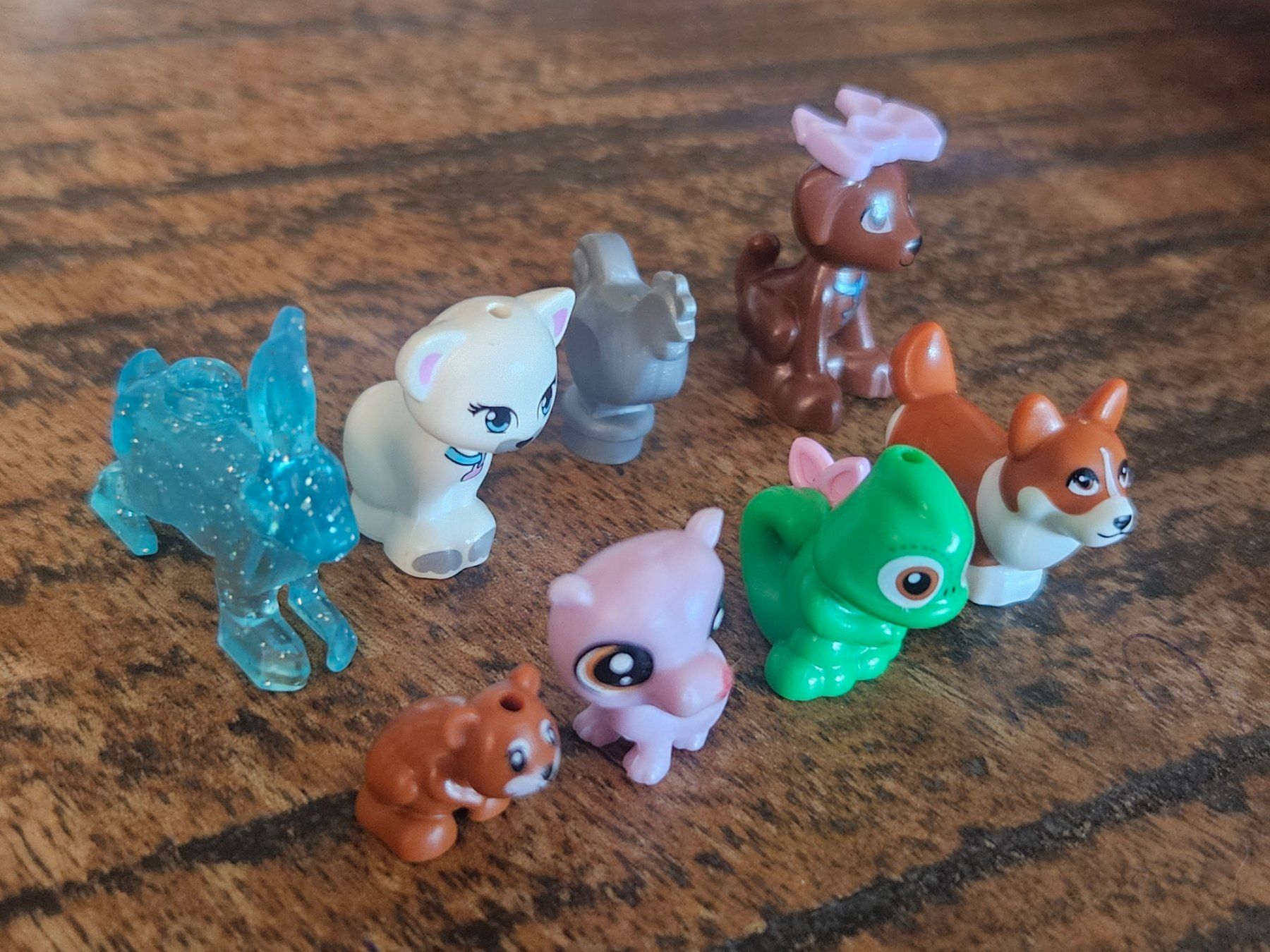 Lego Kit di costruzioni: lego  figurines  lot de 8 animaux – Usato da Confignon venduto da Ecrofigs 1